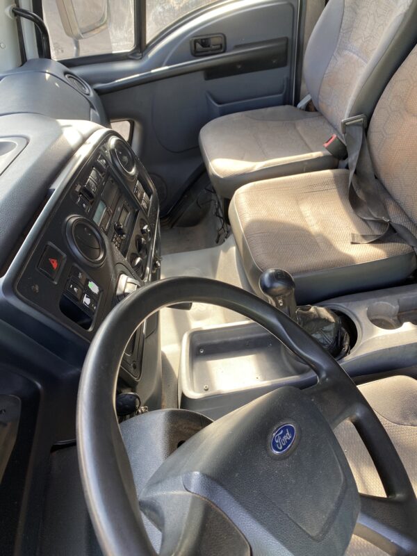 Caminhão Ford 1723 Kolector - Ano 2016/2017 - Imagem 8