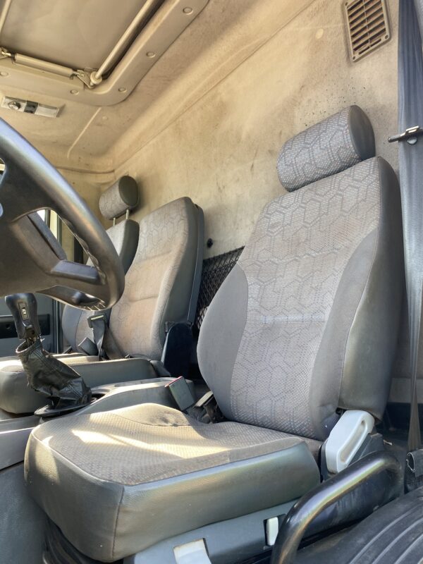 Caminhão Ford 1723 Kolector - Ano 2016/2017 - Imagem 14