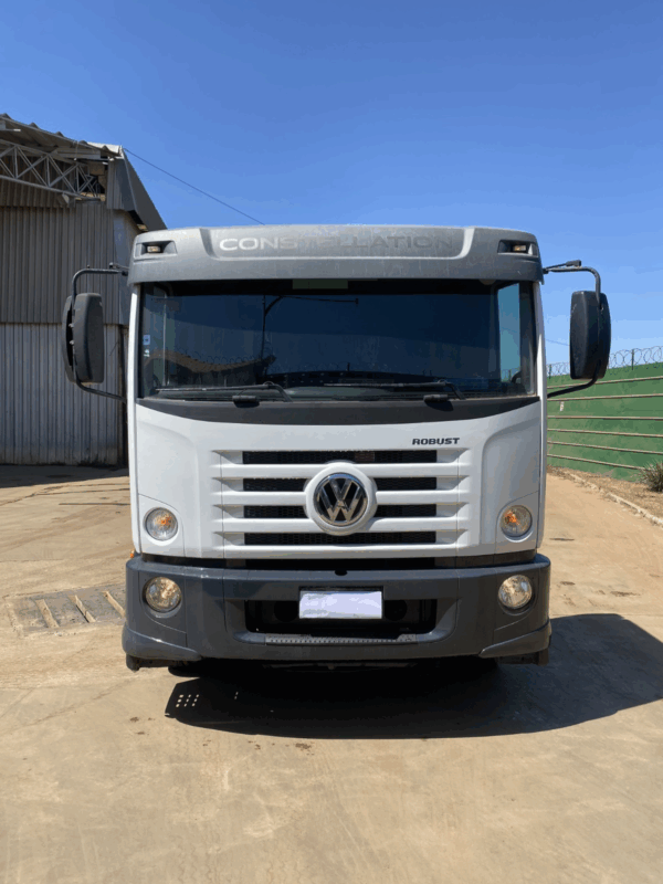 Volkswagen 17.260 - 2021/2022 - R$316.475,16