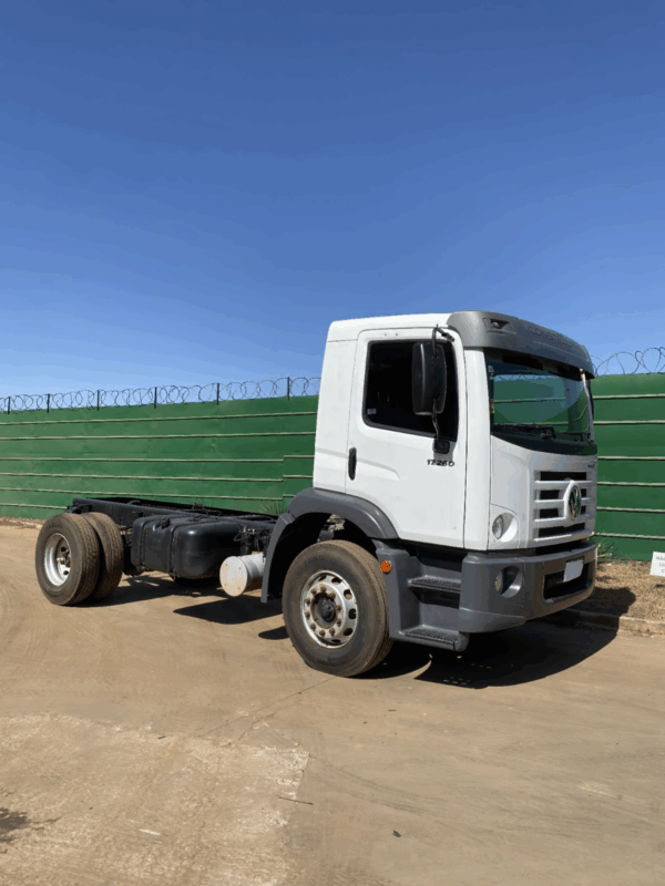 Volkswagen 17.260 - 2021/2022 - R$316.475,16 - Imagem 3
