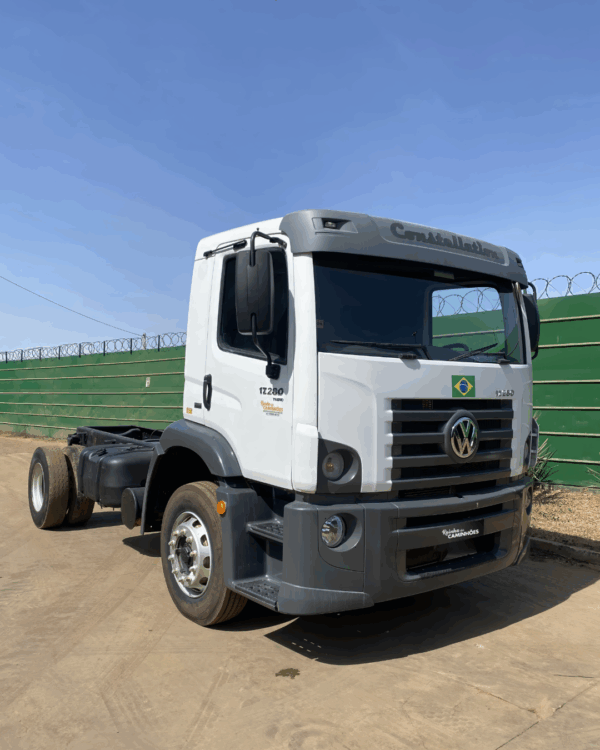 Volkswagen 17.280 - 2017/2018 - R$237.260,42 - Imagem 2