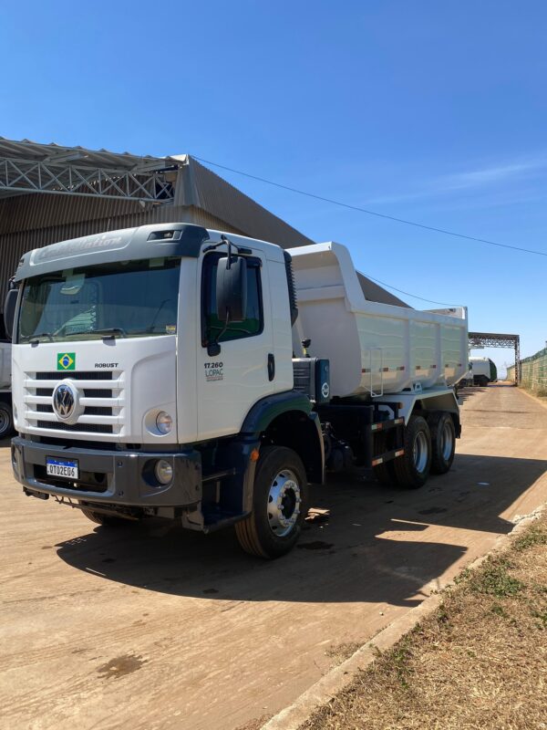Volkswagen 17.260 - 2019/2020 - R$350.000,00 - Imagem 2