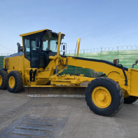 Motoniveladora Volvo G930 2012 - R$376.000,00